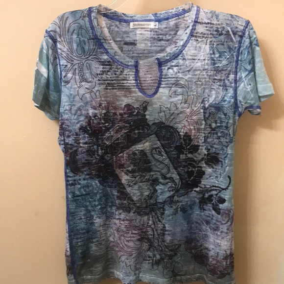 Stylewarrior Tops - Stylewarrior top size large L